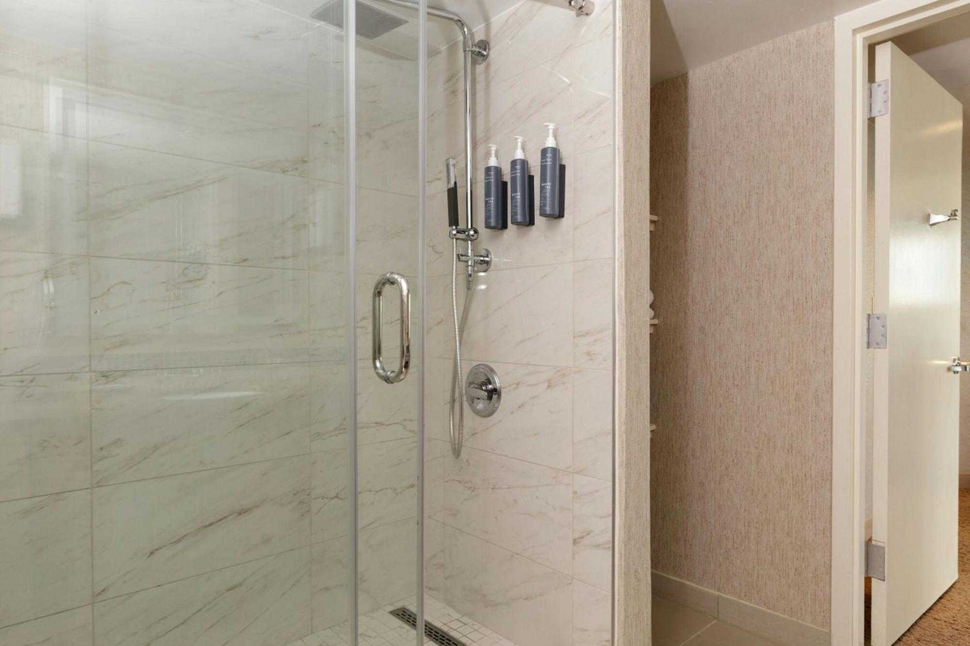 The Westin Lauderdale 4*